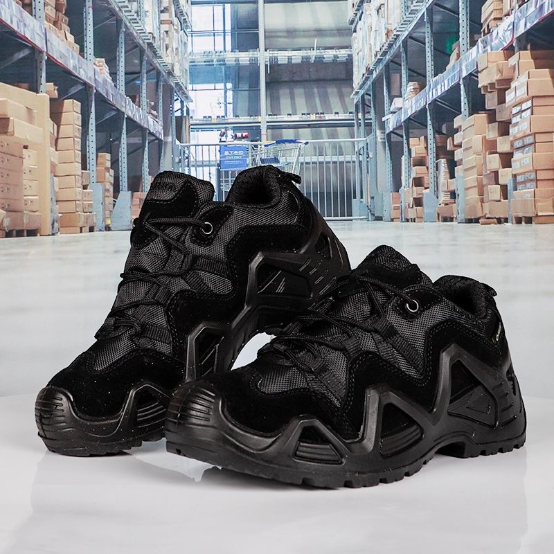 Black Low-cut desert combat boots, new snow tactical boots, outdoor Martin boots, hiking boots, non-slip boots, labor protection shoes